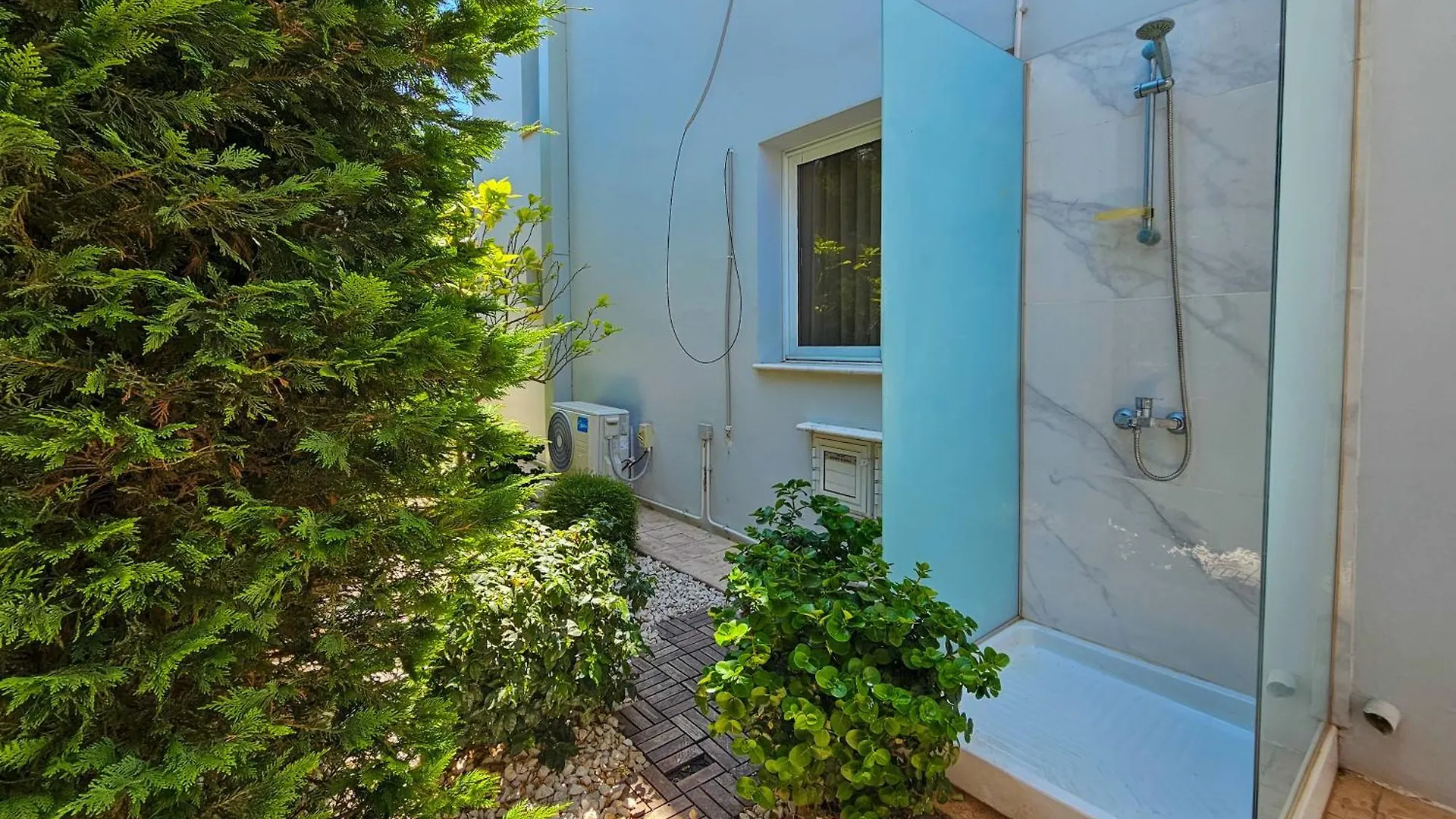 Nissi Beach Villa Azure أيا نابا
