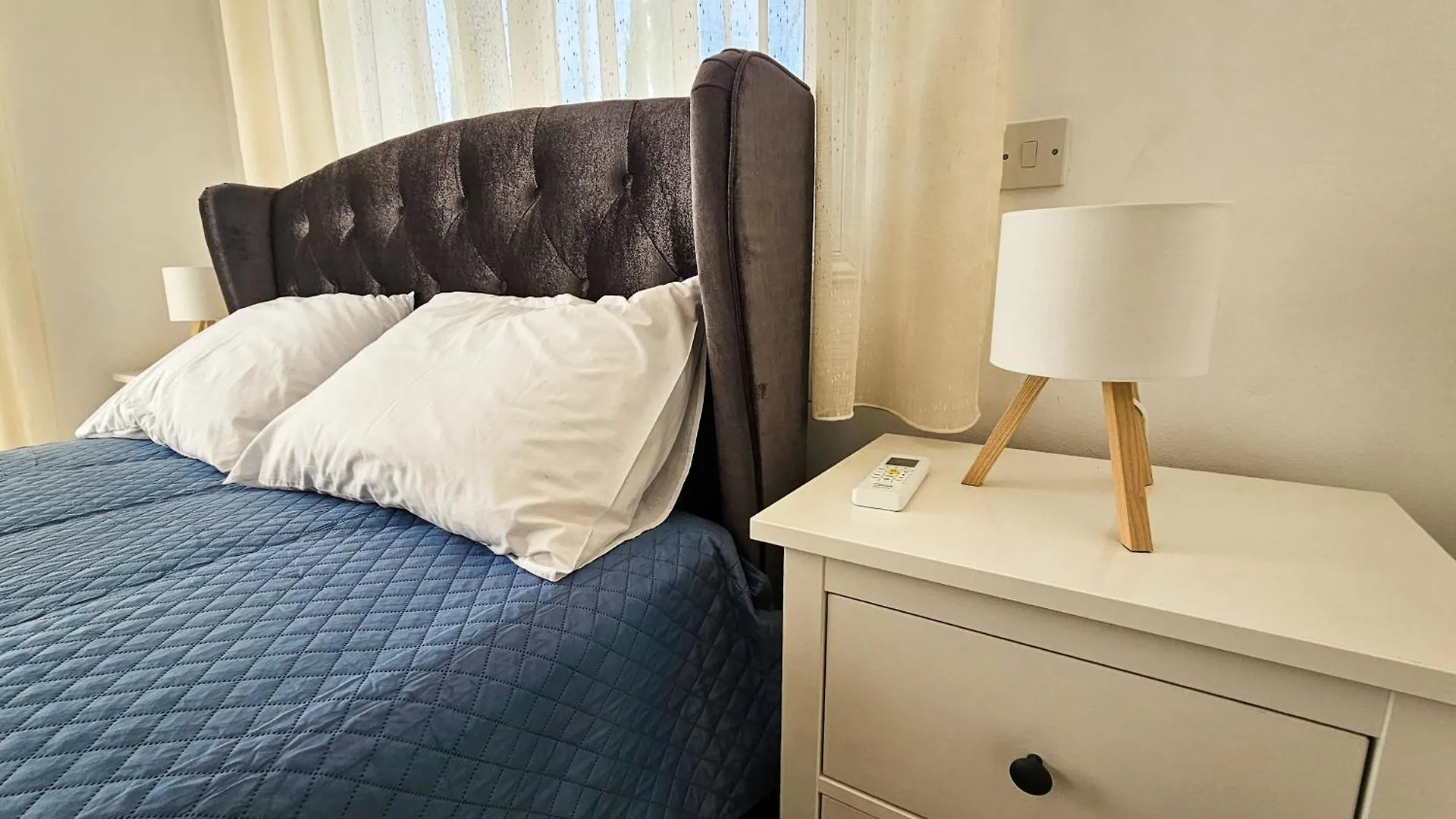 Nissi Beach Villa Azure أيا نابا قبرص
