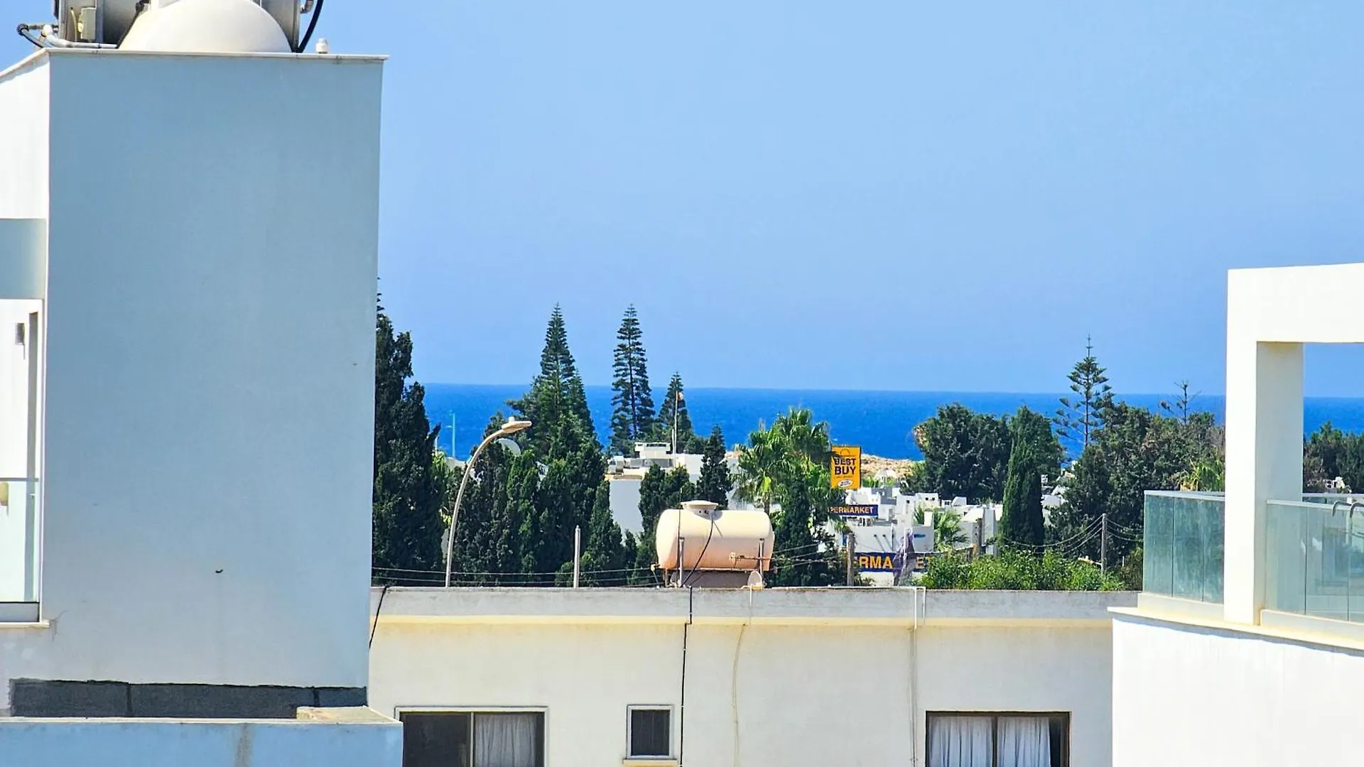 Nissi Beach Villa Azure أيا نابا